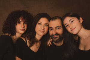 Lire la suite à propos de l’article Une Séance Photo de Famille avec GwenMTphoto